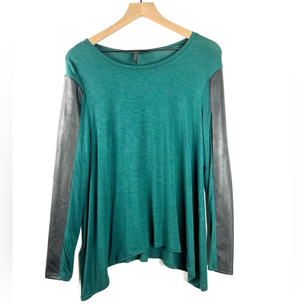 BCBG MAXAZRIA Kelly Green Top Womens Medium Long Sleeve Faux Leather Corpcore